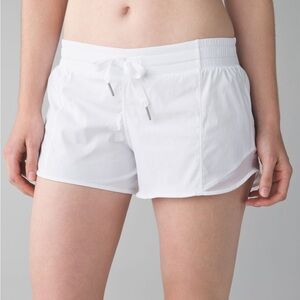 Lululemon Hotty Hot Shorts Long - White size 10